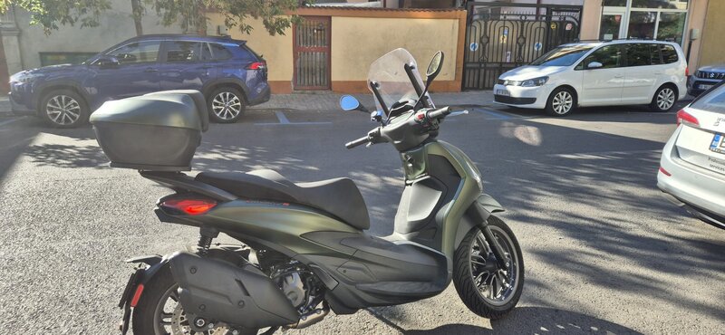 Piaggio Beverly 400 S